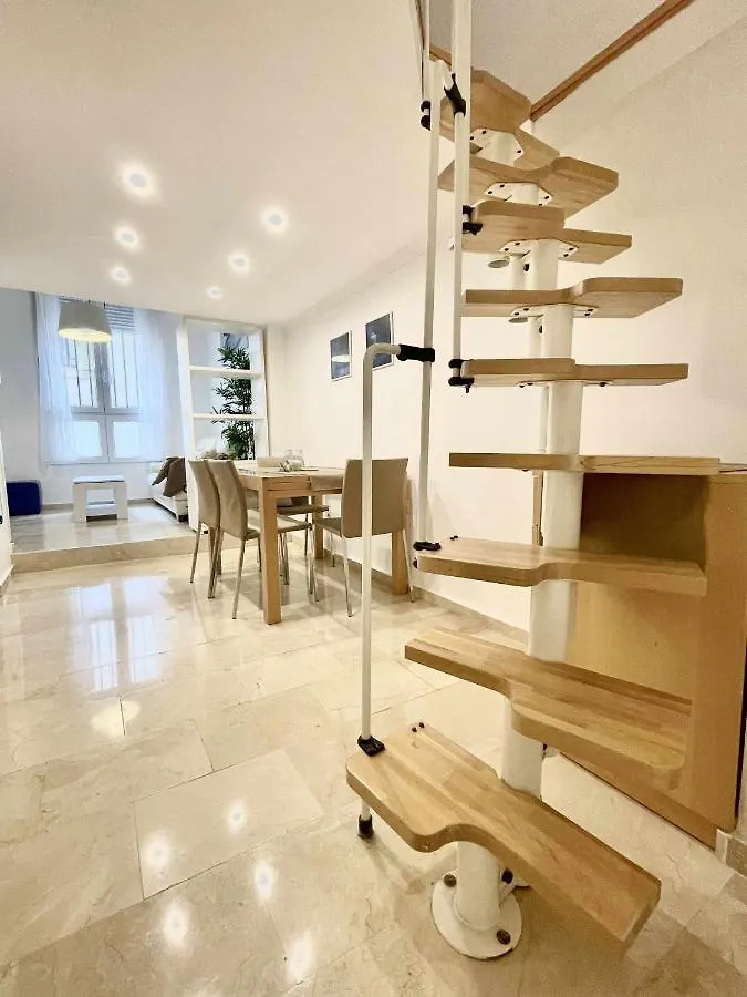 Malaga Centro Station Maria Zambrano Parking Free Apartment