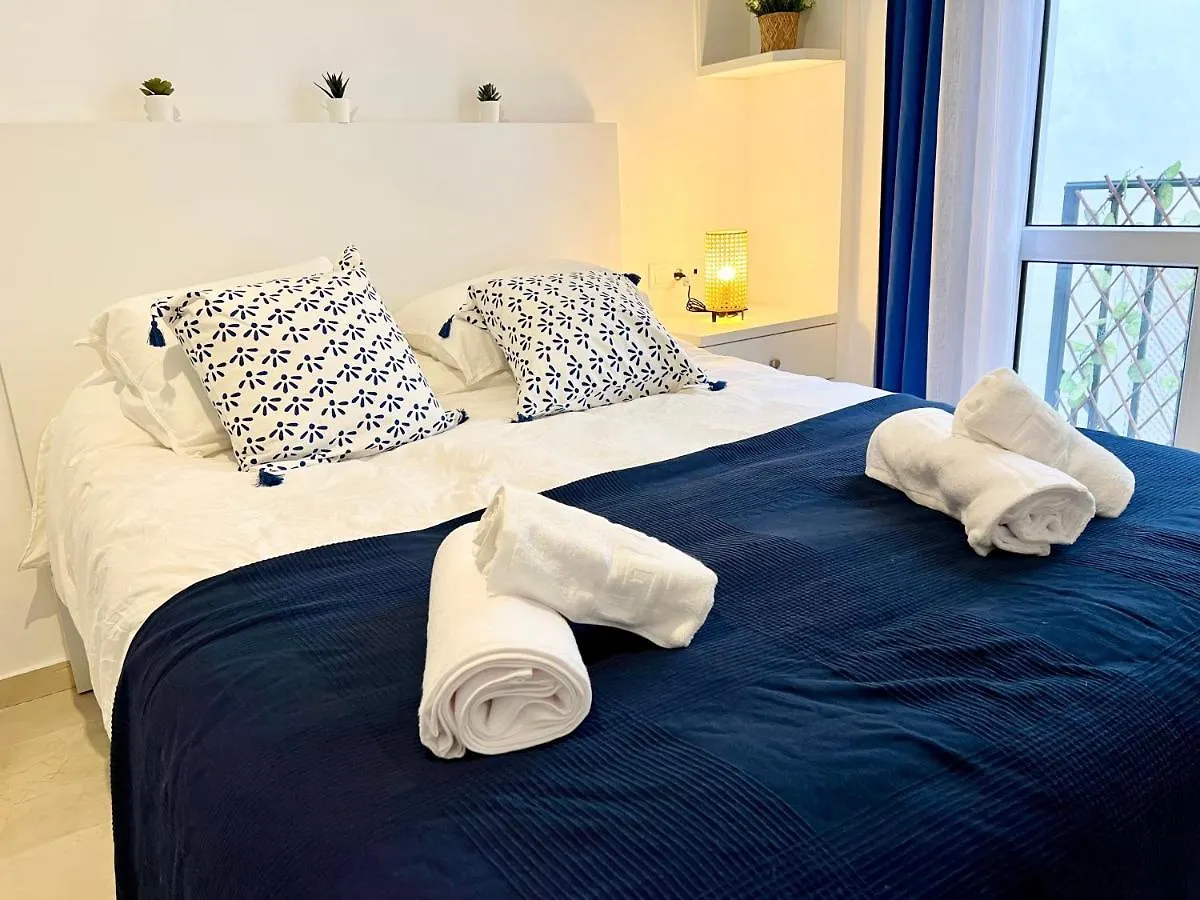 Malaga Centro Station Maria Zambrano Parking Free Apartment Spain