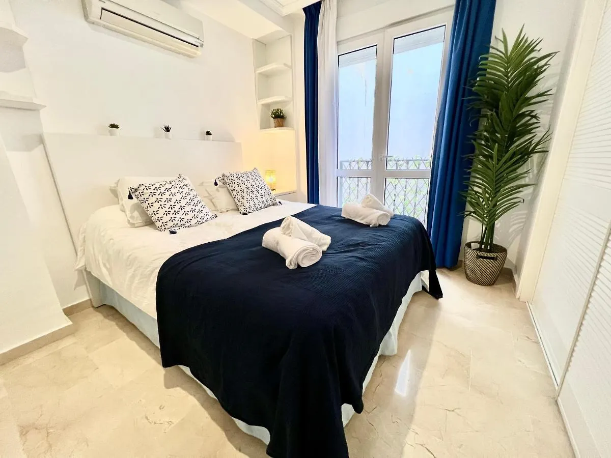 Malaga Centro Station Maria Zambrano Parking Free Apartment Spain