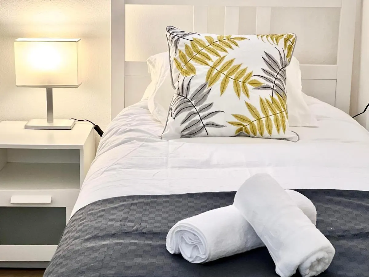 Malaga Centro Station Maria Zambrano Parking Free Apartment